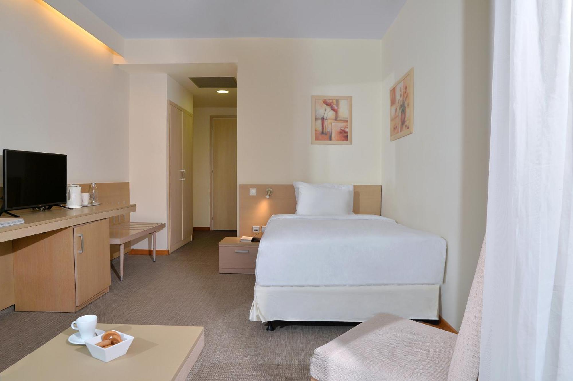Hotel Airotel Achaia