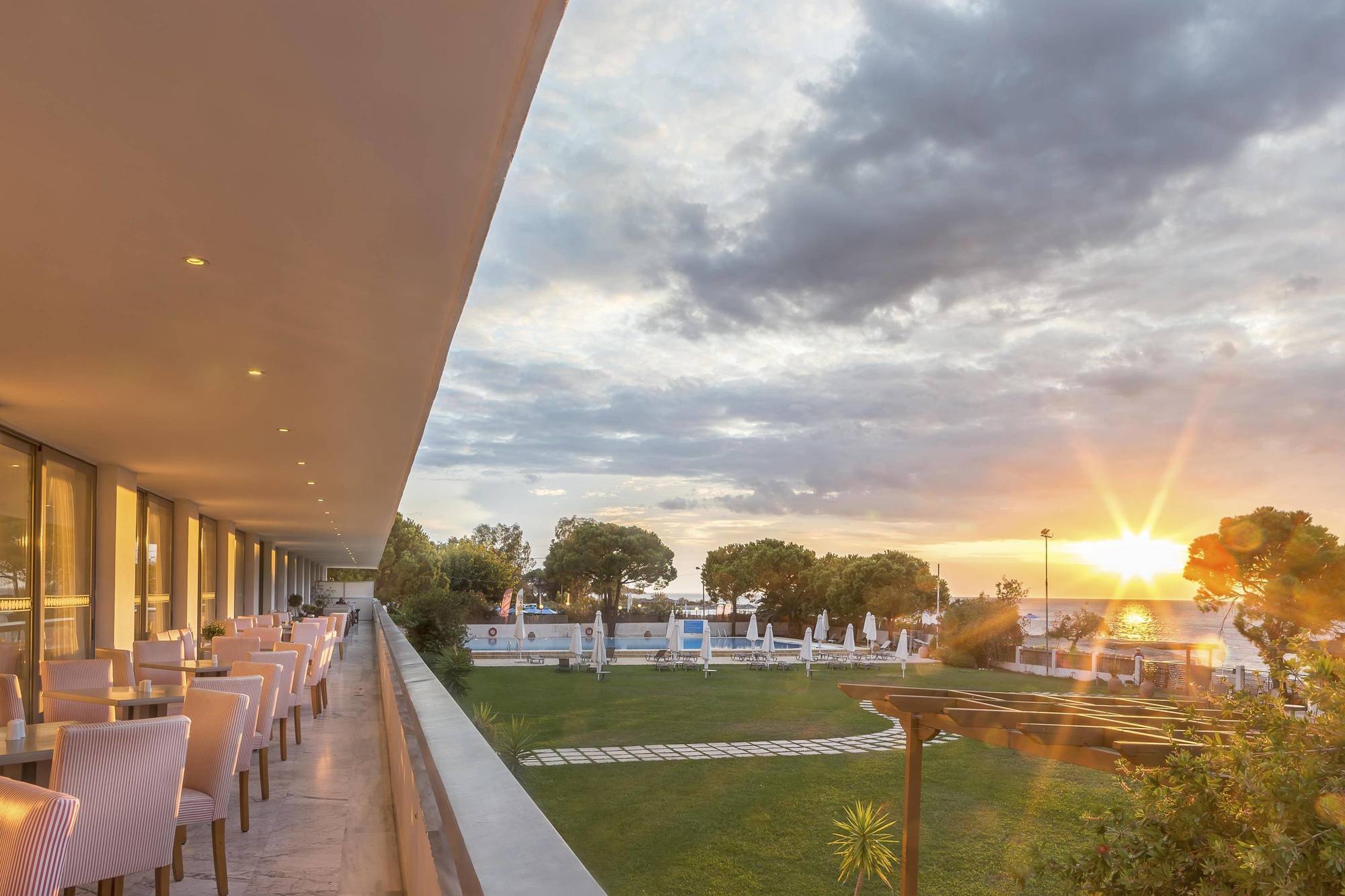Airotel Achaia 4*